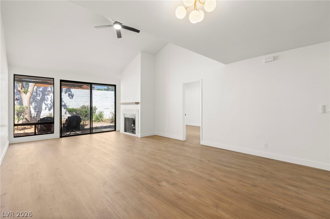 4567 Madreperla Street Property Photo 7