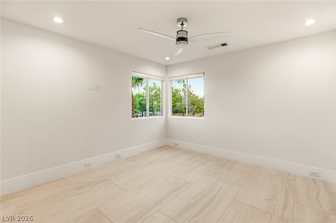 1833 Corta Bella Drive Property Photo 40