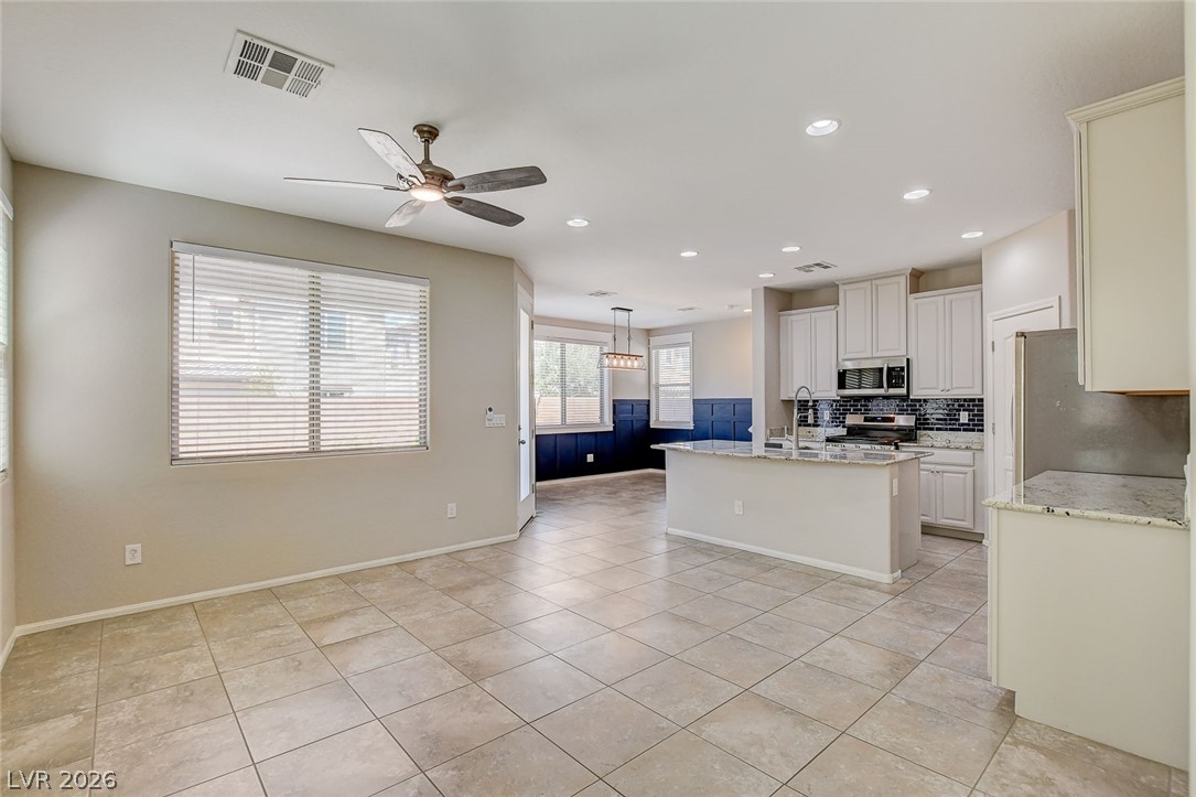 6366 Beavertail Pond Avenue Property Photo 2