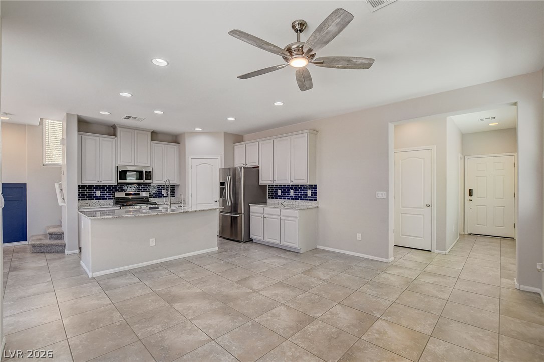 6366 Beavertail Pond Avenue Property Photo 3