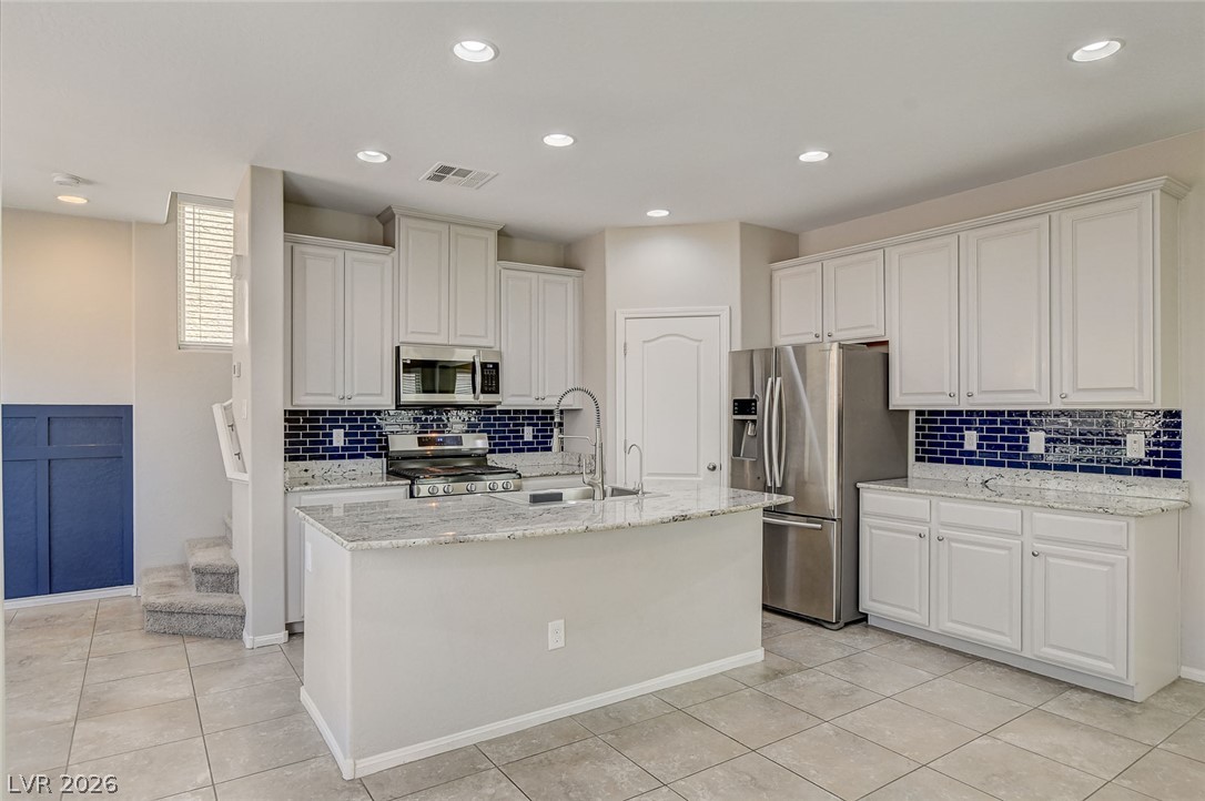 6366 Beavertail Pond Avenue Property Photo 6