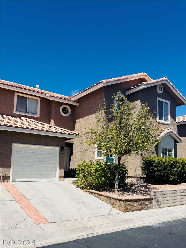 9274 Silver Arrow Court Property Photo 4