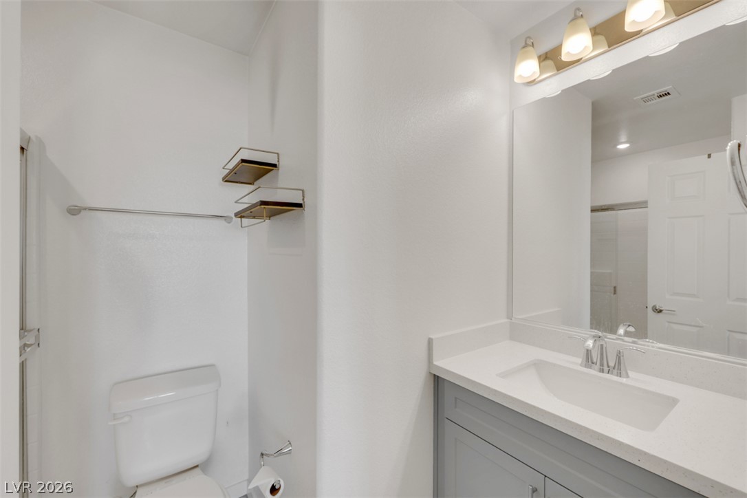 5684 Beguiling Falls Street Property Photo 11