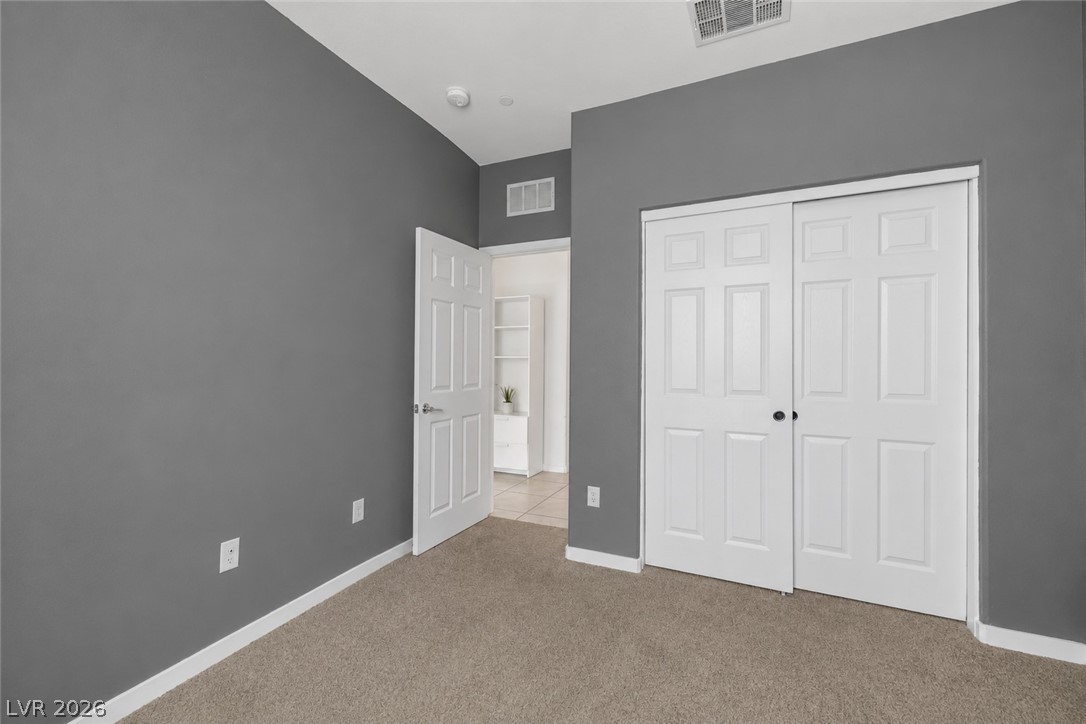 5684 Beguiling Falls Street Property Photo 14