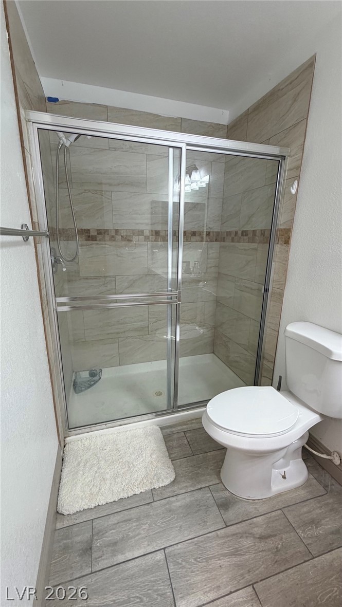 2050 North Los Feliz Street 102 Property Photo 23
