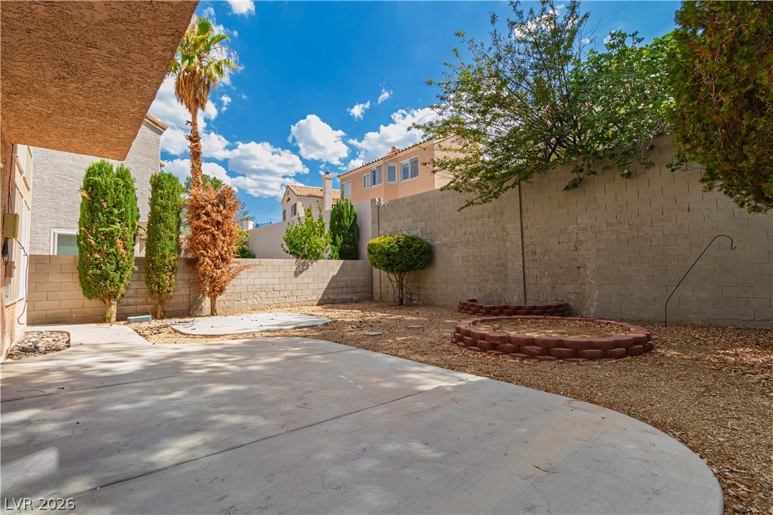 2117 Feather Bush Street Property Photo 22