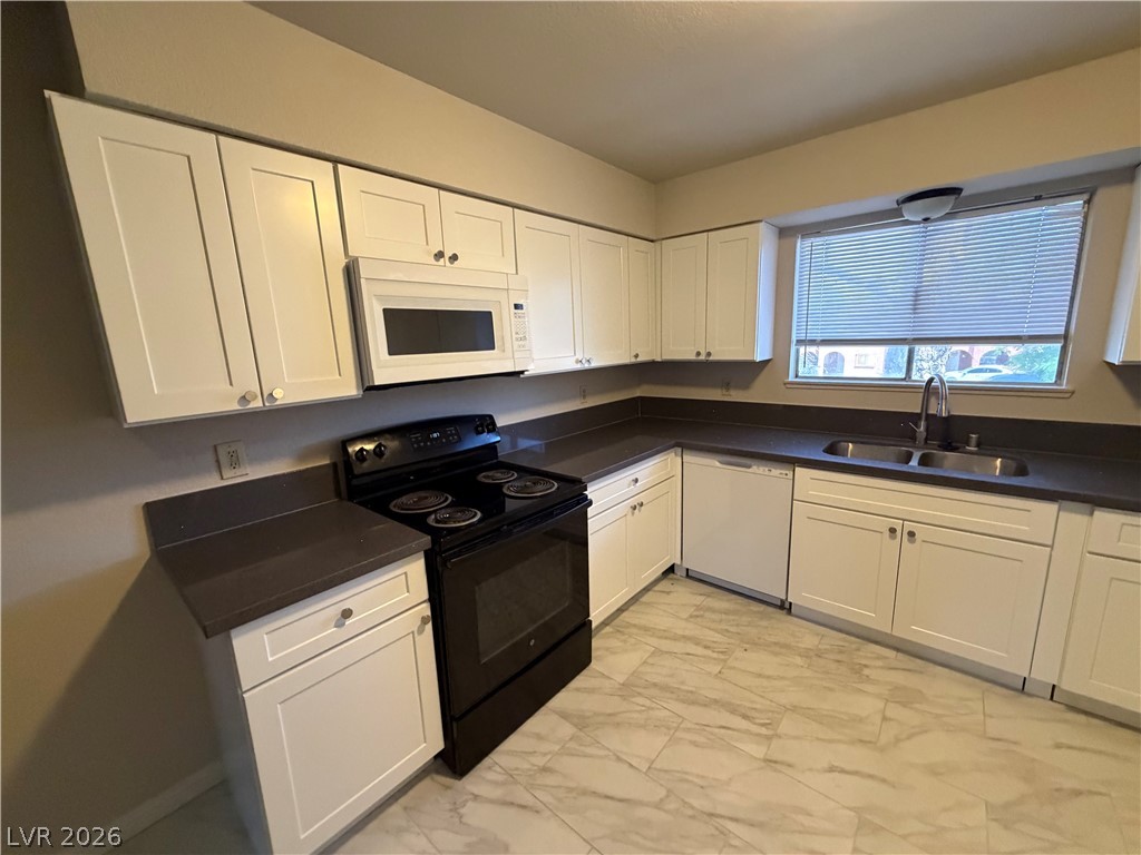 3417 Civic Center F Property Photo 6