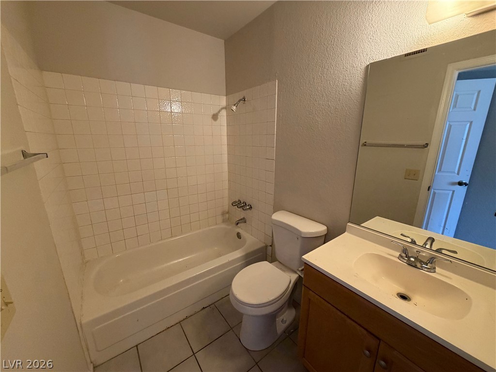 3417 Civic Center F Property Photo 12