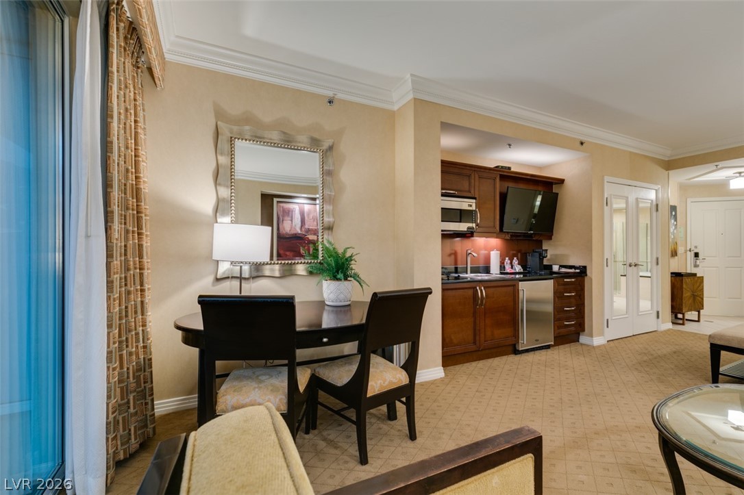 145 East Harmon Avenue 2015 Property Photo 19