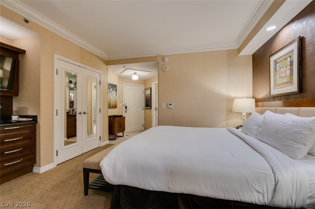 145 East Harmon Avenue 2015 Property Photo 24