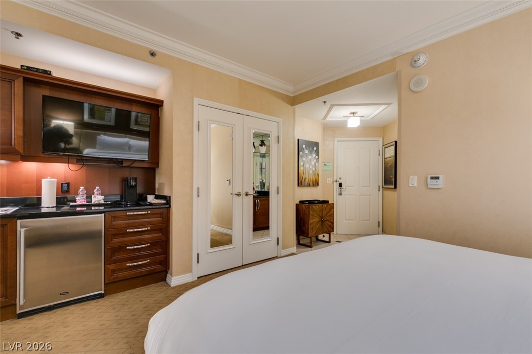 145 East Harmon Avenue 2015 Property Photo 25