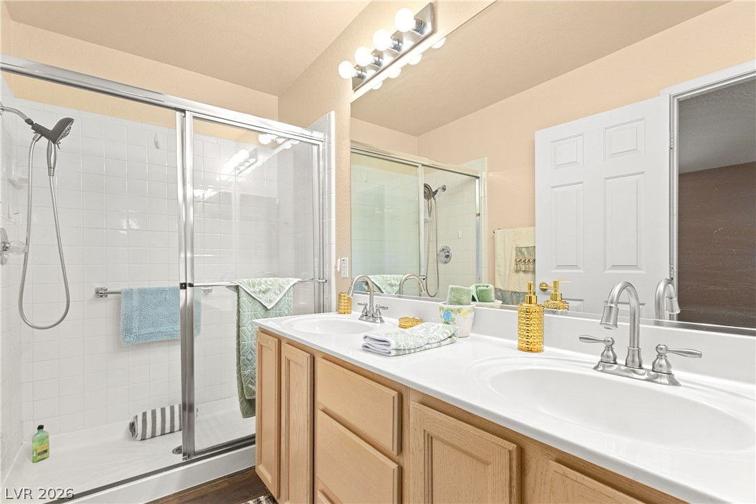 4920 Winterset Drive Property Photo 17