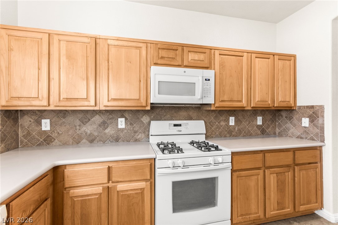 8960 Catfish Stream Avenue Property Photo 14