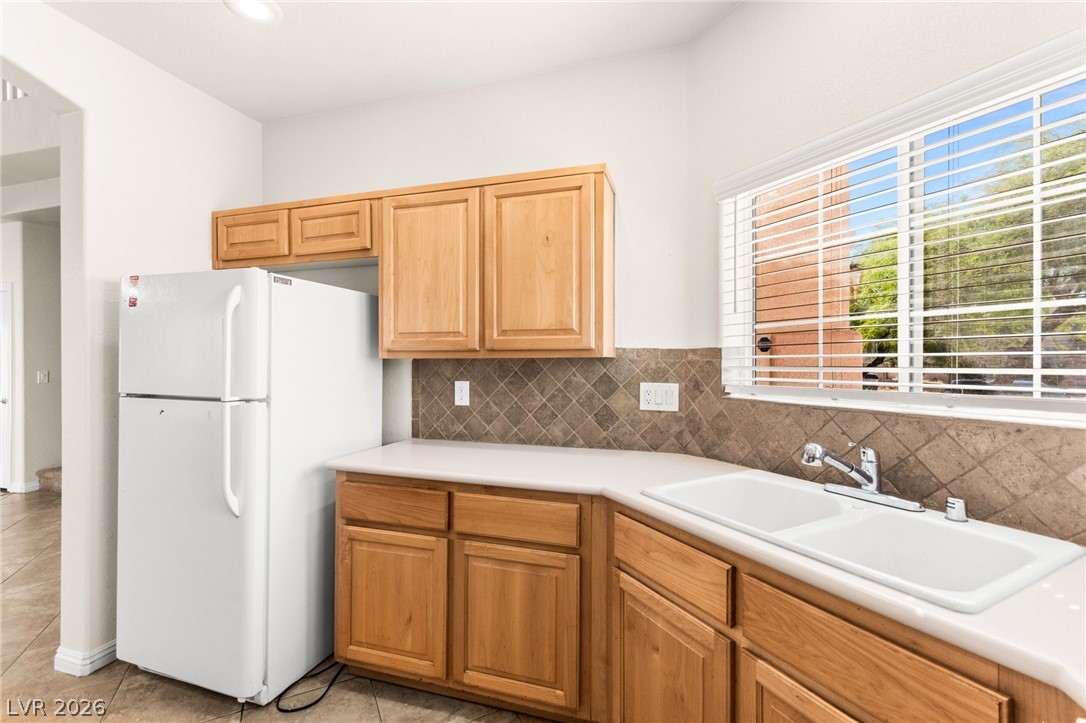 8960 Catfish Stream Avenue Property Photo 15