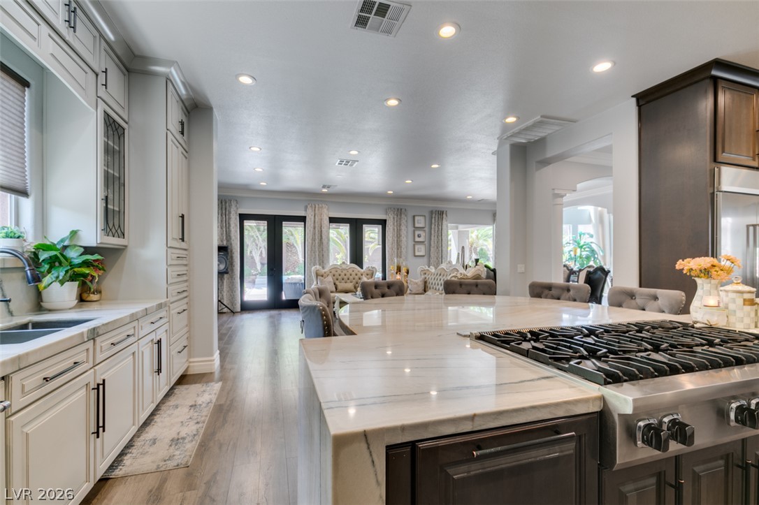 9535 Bella Citta Street Property Photo 6
