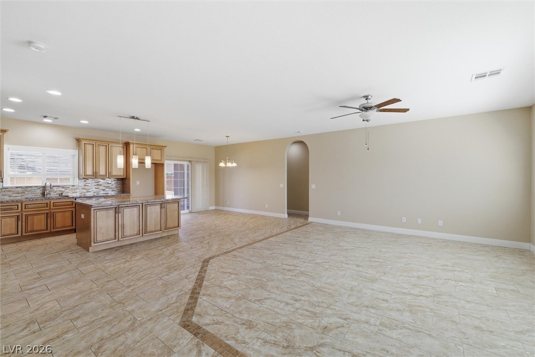 4800 Honey Locust Drive Property Photo 5