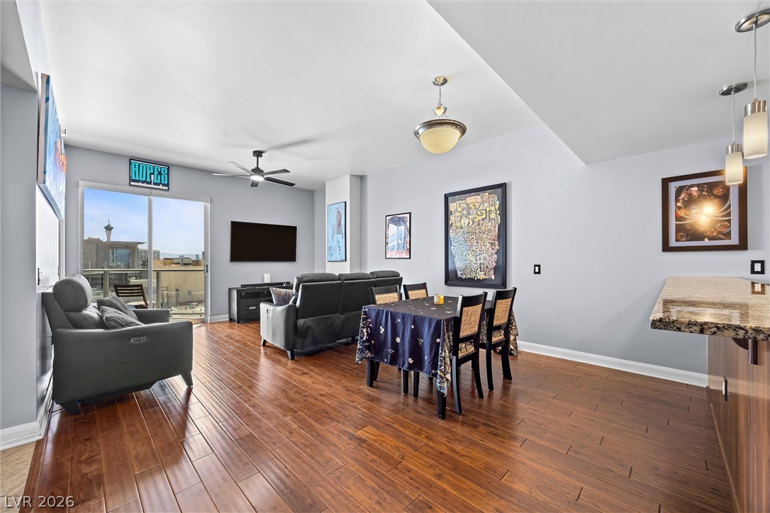 150 Las Vegas Boulevard 914 Property Photo 8