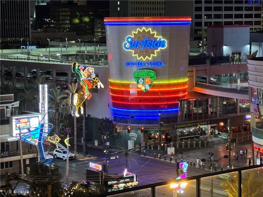 150 Las Vegas Boulevard 914 Property Photo 43