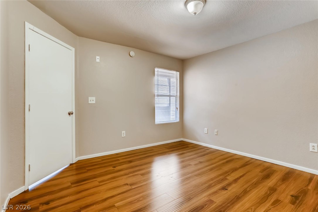 555 East Silverado Ranch Boulevard 2012 Property Photo 16