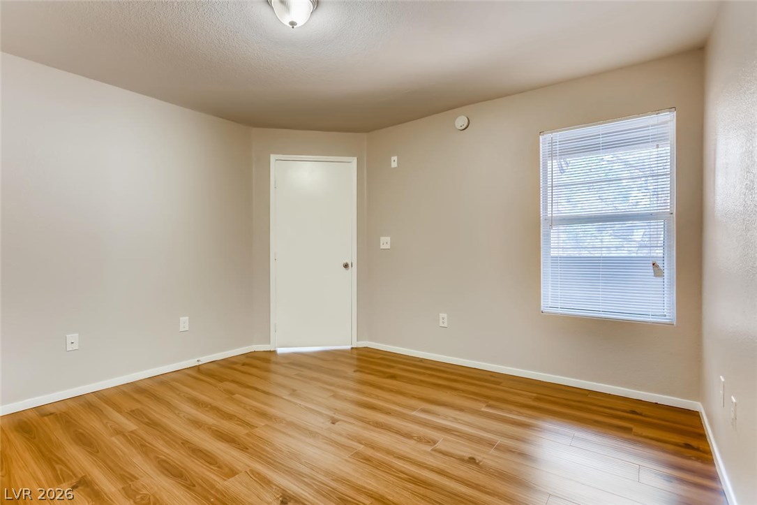 555 East Silverado Ranch Boulevard 2012 Property Photo 17