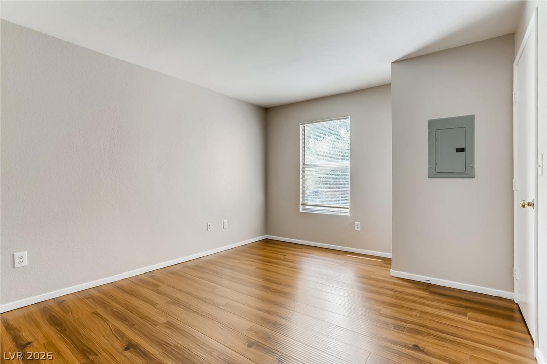 555 East Silverado Ranch Boulevard 2012 Property Photo 21