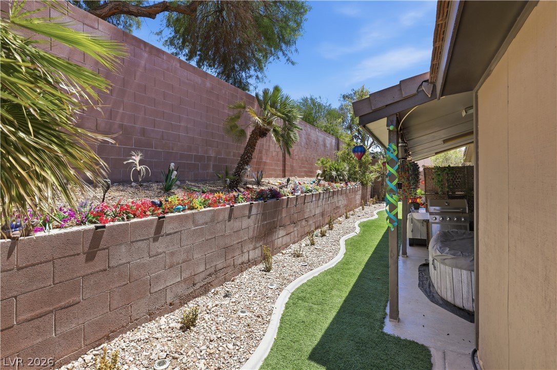 2730 Meadow Spring Court Property Photo 29