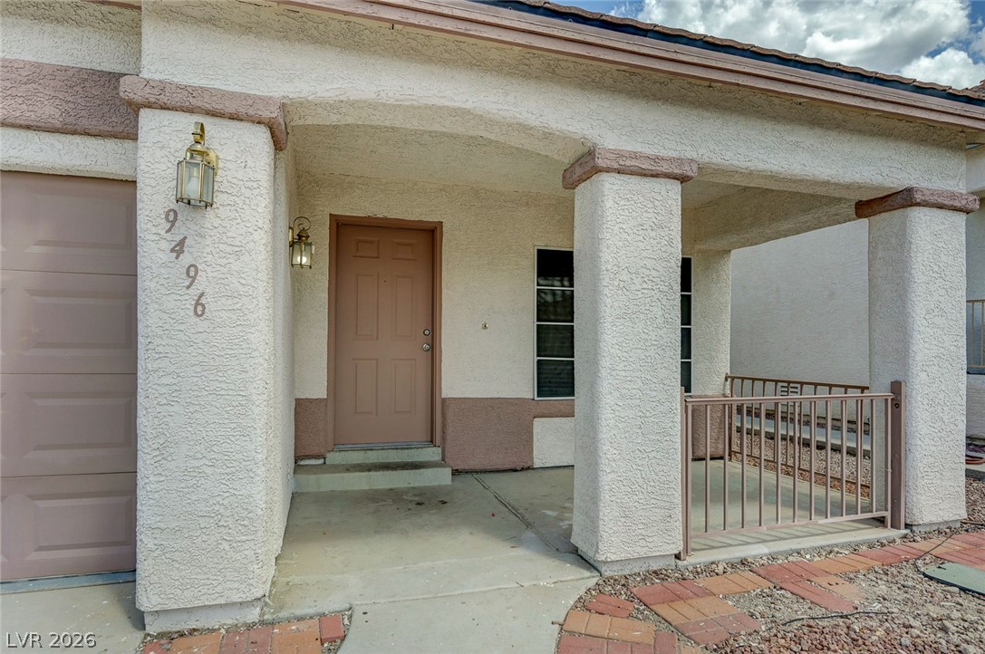 9496 Heatwave Street Property Photo 3