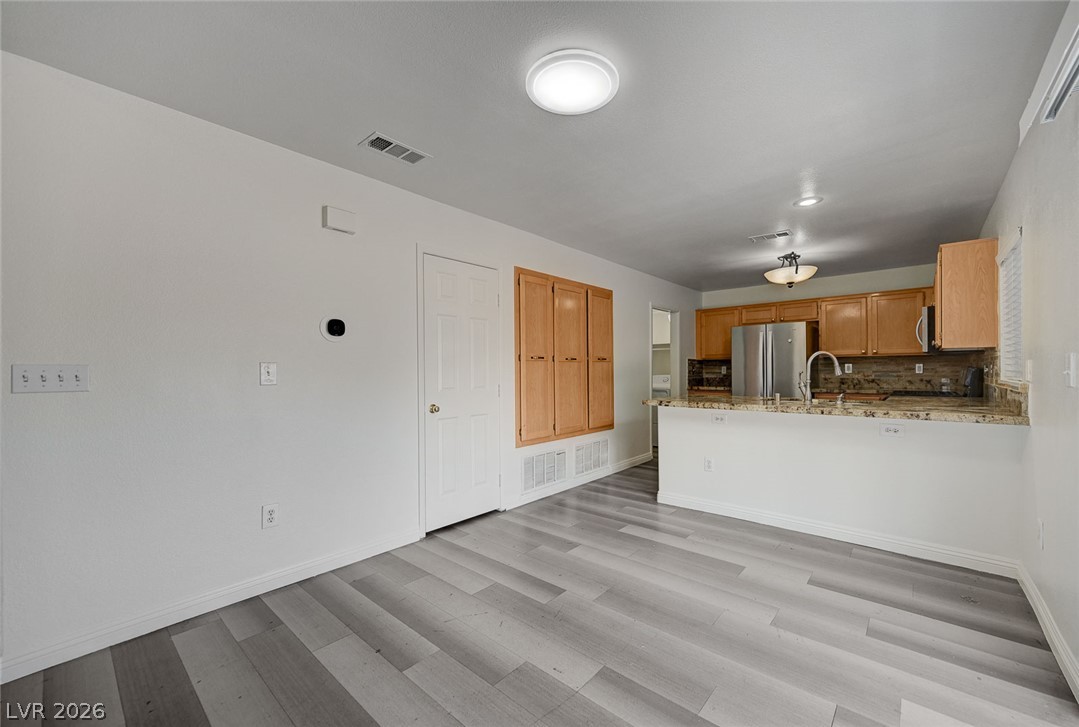 9496 Heatwave Street Property Photo 14
