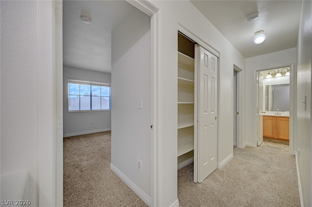 9496 Heatwave Street Property Photo 31