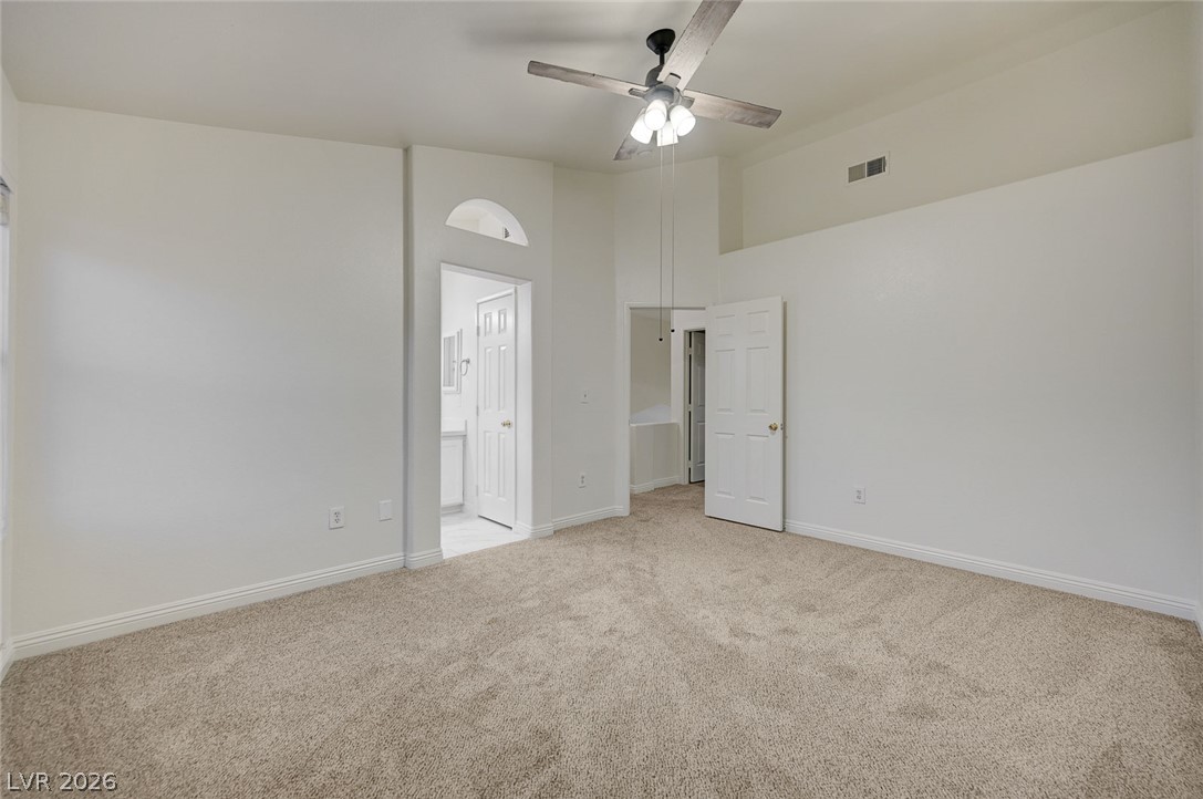 9496 Heatwave Street Property Photo 35