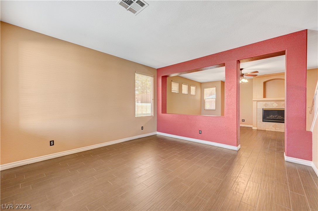 1335 Penhill Court Property Photo 3