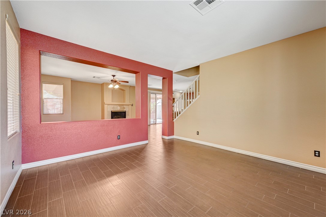 1335 Penhill Court Property Photo 6