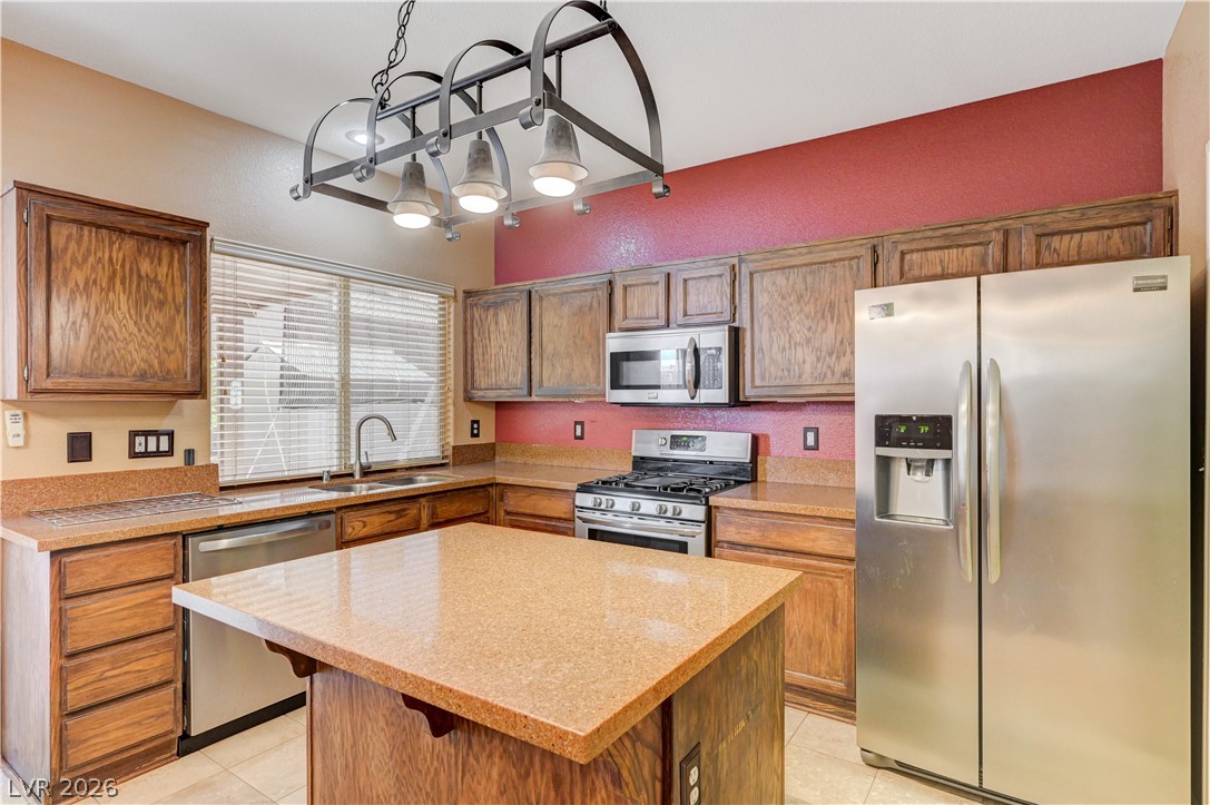 1335 Penhill Court Property Photo 13