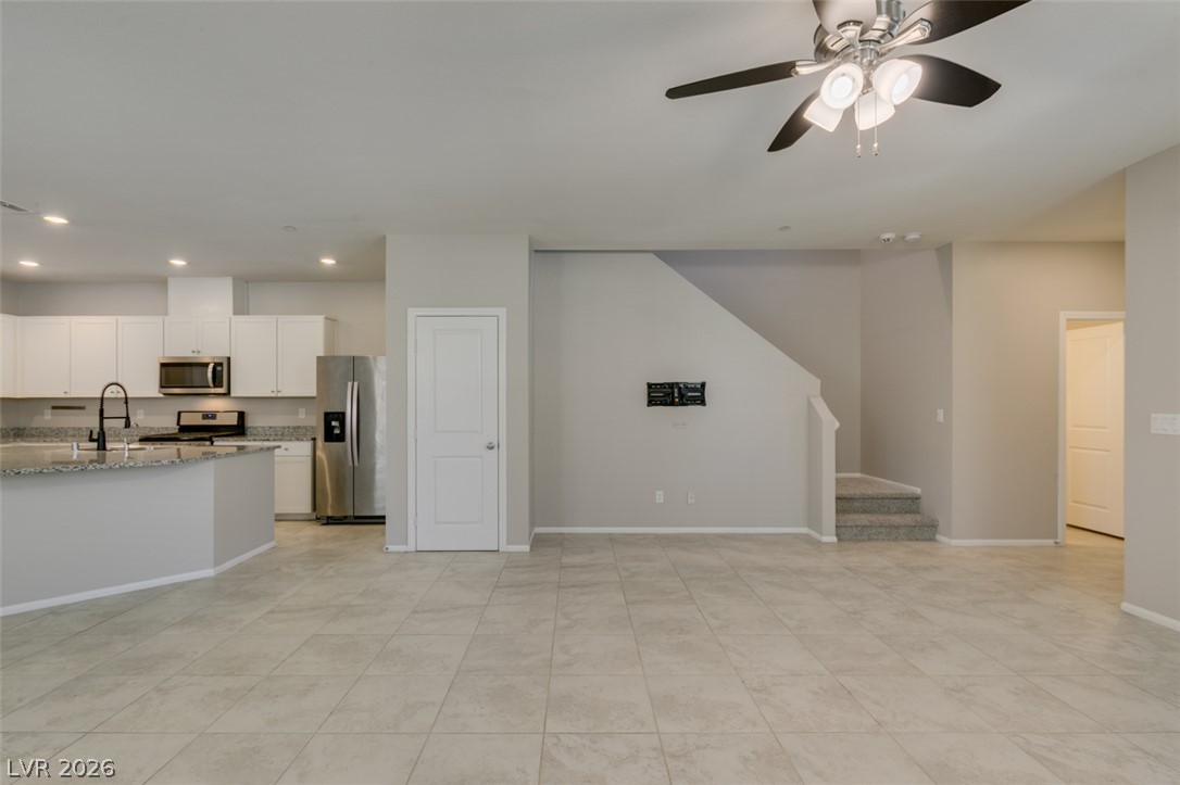 2864 Cabrillo Terrace Property Photo 11