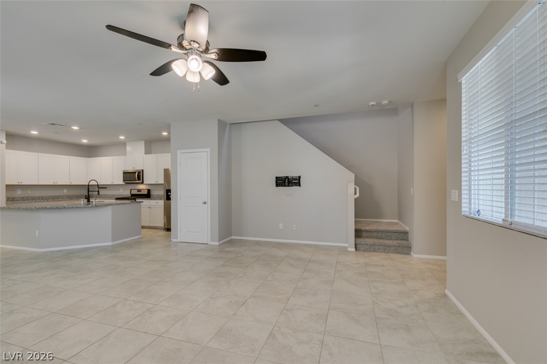 2864 Cabrillo Terrace Property Photo 12