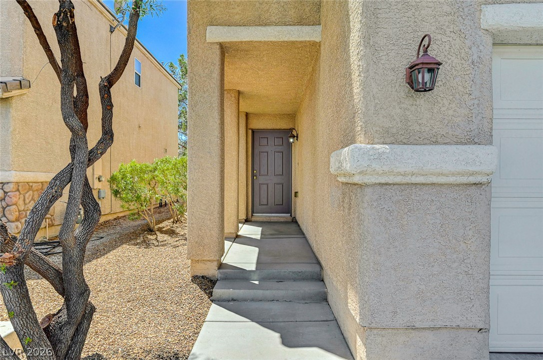 8433 Spencer Canyon Street Property Photo 5