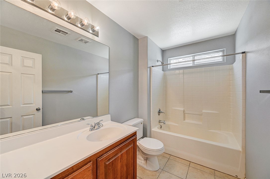 8433 Spencer Canyon Street Property Photo 46