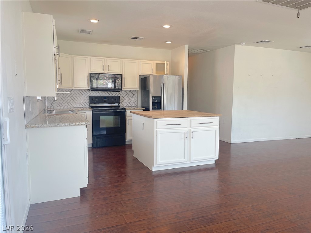 102 Copper Street Property Photo 26