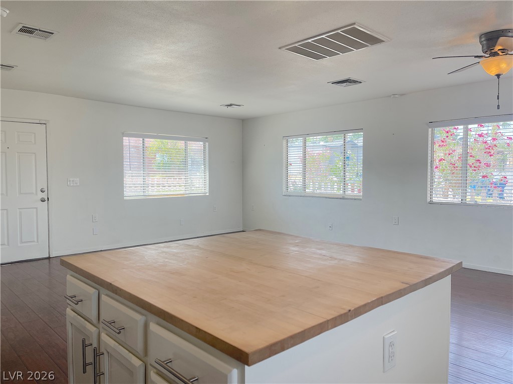 102 Copper Street Property Photo 27