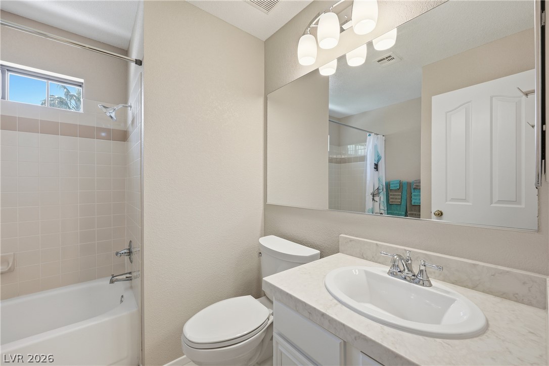 2641 South Durango Drive 201 Property Photo 19