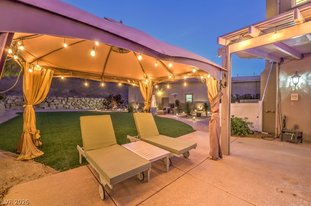 2849 Soaring Peak Avenue Property Photo 49