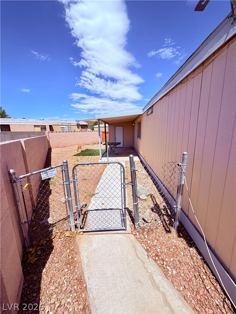 4182 Queen Isabel Court Property Photo 13