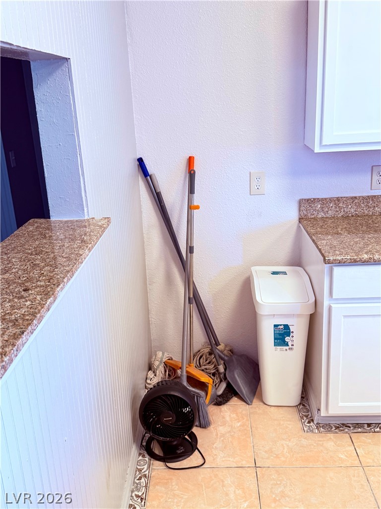 4182 Queen Isabel Court Property Photo 22