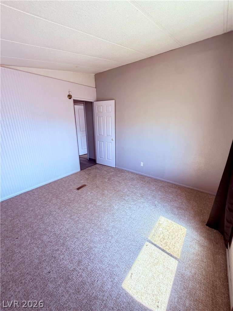 4182 Queen Isabel Court Property Photo 39
