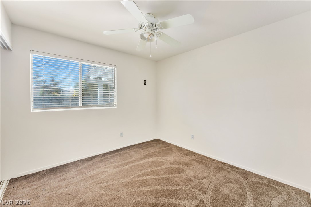 2027 Fountain Valley Way Property Photo 5