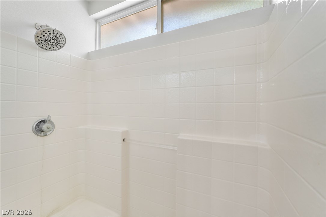 2027 Fountain Valley Way Property Photo 27