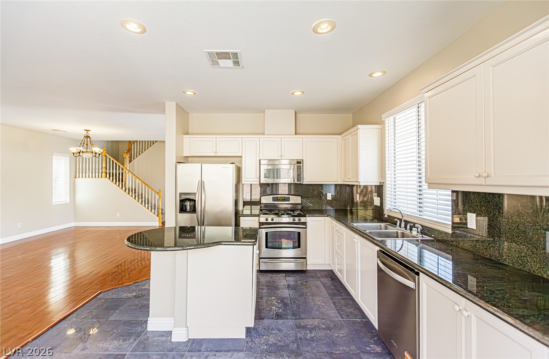8018 Retriever Avenue Property Photo 11