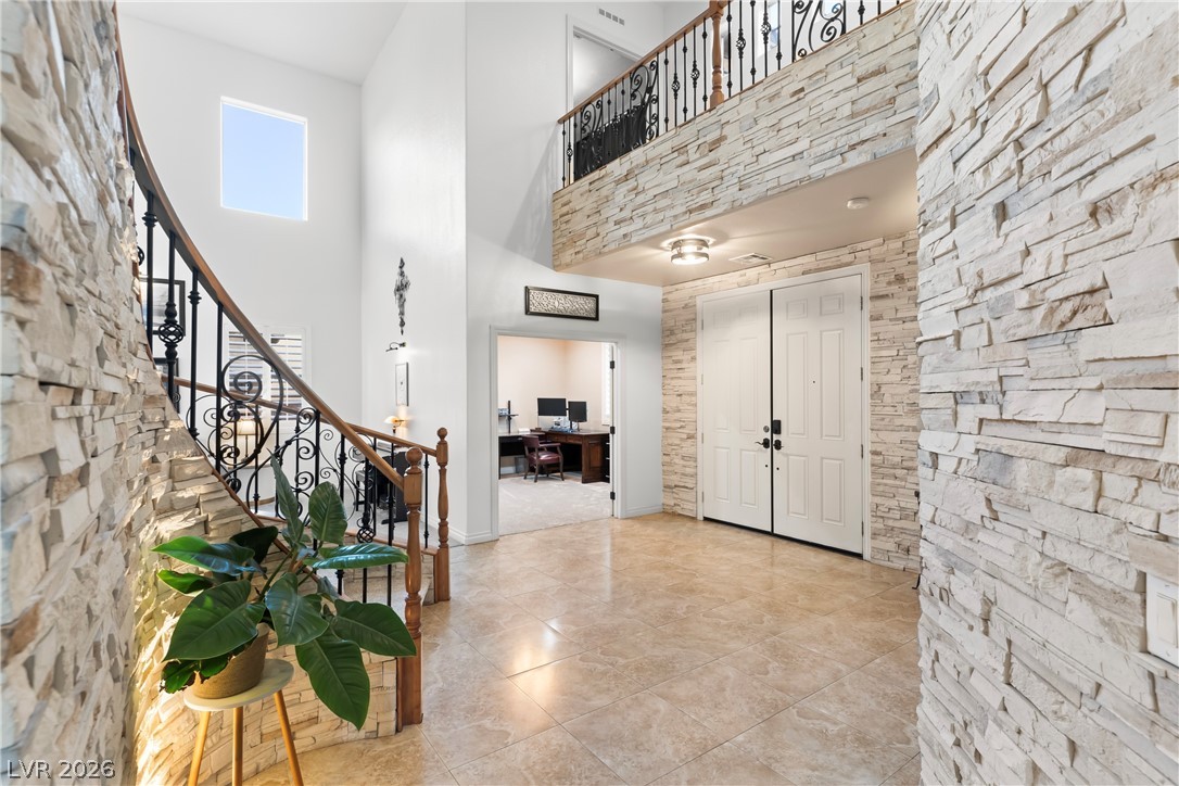 6382 Hermes Stables Court Property Photo 6