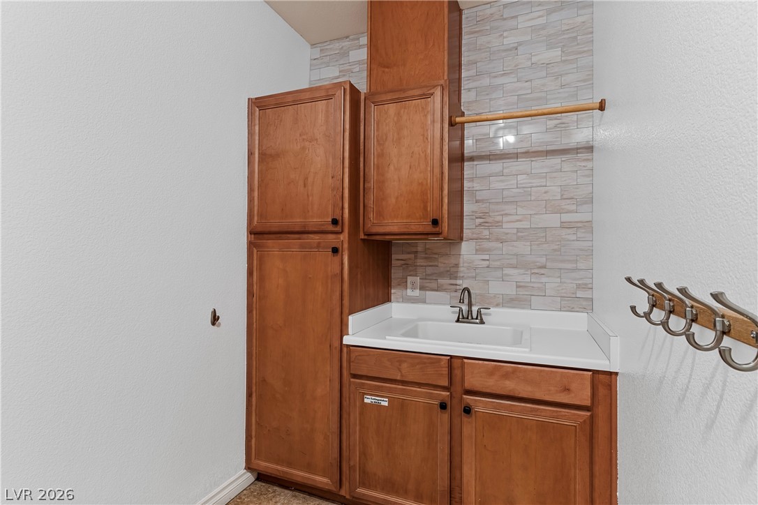 6382 Hermes Stables Court Property Photo 24