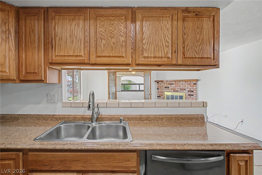 1412 Santa Margarita Street A Property Photo 10